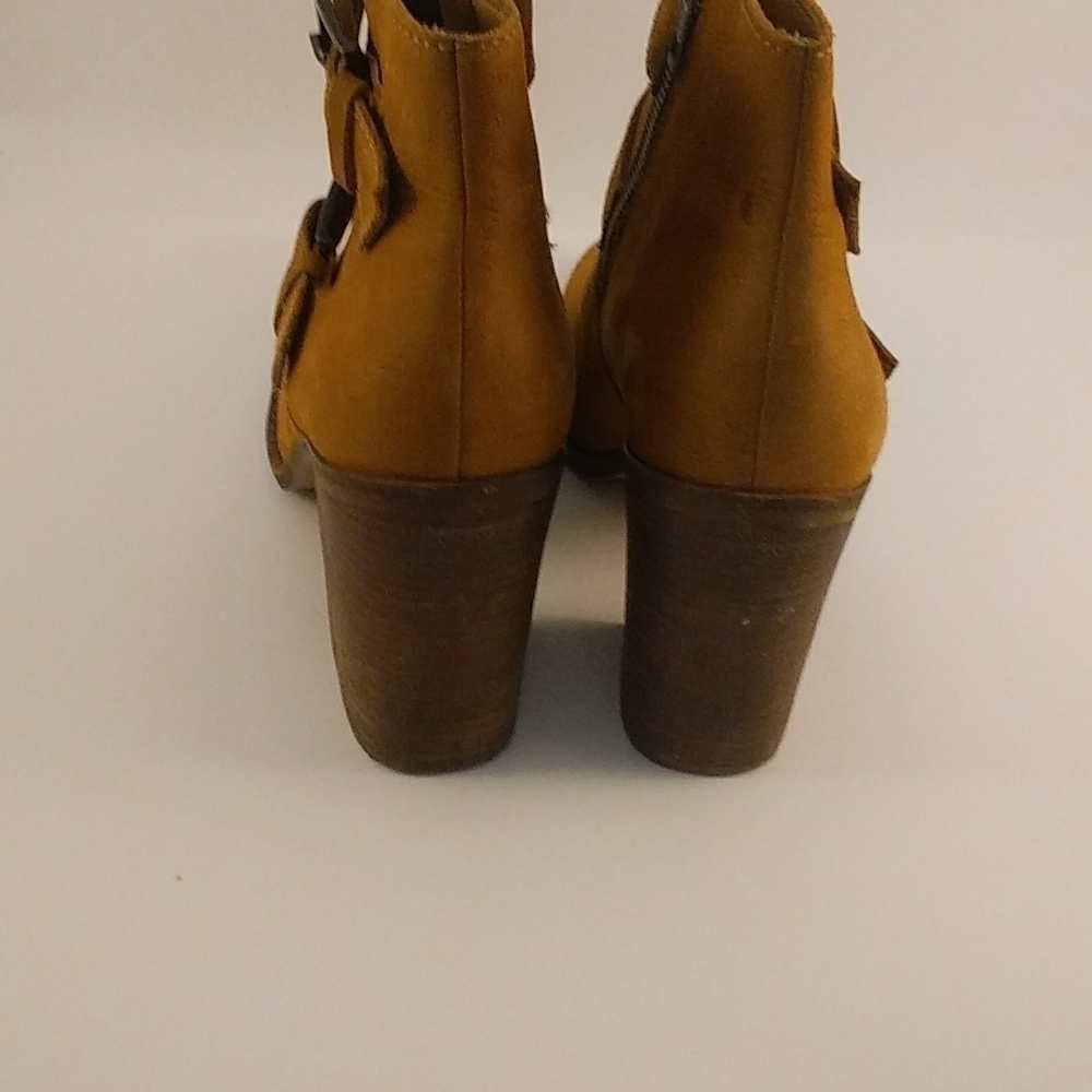 Steve Madden Women's Brown Leather Ankle Zip Boots Size 9.5 stacked Block Heels. - Picture 11 of 11